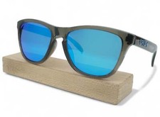  OO9245-74 Unisex Oakley Frogskins A Sunglasses
