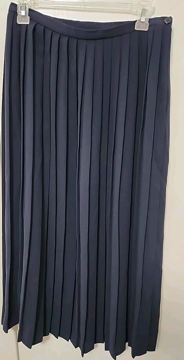 Foto 1 di 7