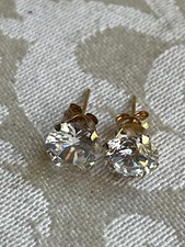 10K Solid Yellow Gold Clear 6.7mm CZ Stud Earrings 1.12 Grams