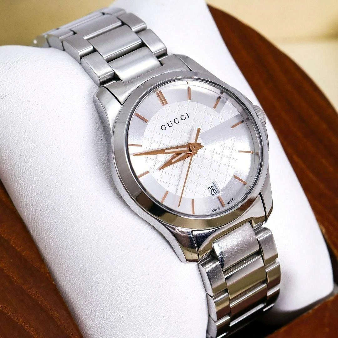 Montre GUCCI 126,5 G Timeless Date Fonctionne Pile Neuve 1422