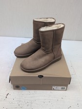UGG Classic Short II Boots Women's Chestnut Suede Sheepskin Sz 11 GL5