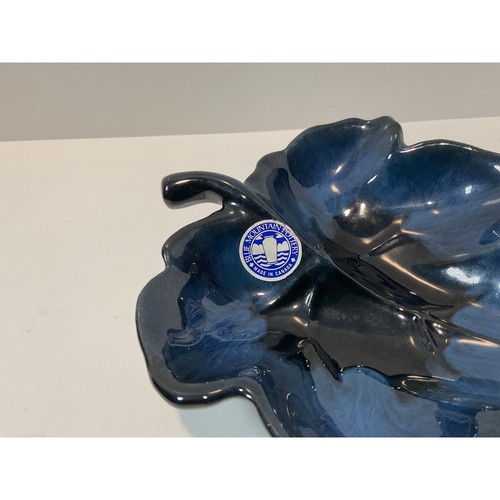 Blue Mountain Ceramika Naczynie z liści Ciemnoniebieska Glazura Made in Canada Trinket Cukierki - Zdjęcie 2 z 5