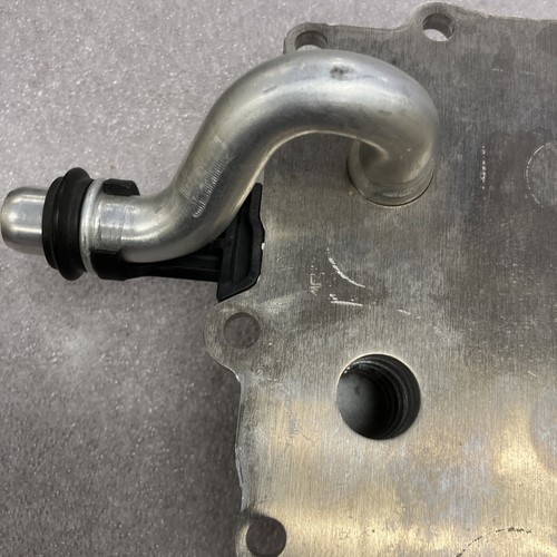 2009 Aston Martin Vantage V8 Engine Oil Cooler New Oem - Picture 6 of 7