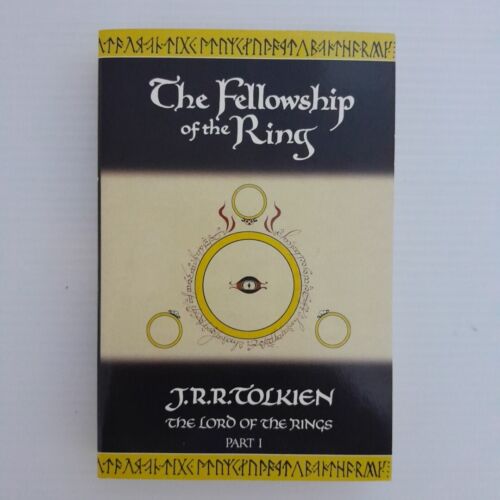 The Fellowship Of The Ring, J.R.R Tolkien. Paperback 1997 - Picture 1 of 7