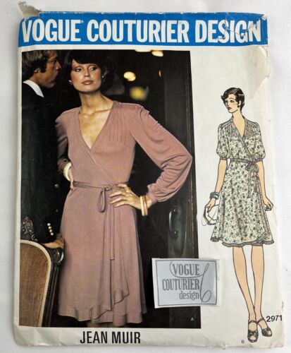 Vtg OOP Vogue Jean Muir Couturier Sewing Pattern 2971 Wrap Dress Sz 12 UC wLabel - Picture 1 of 7