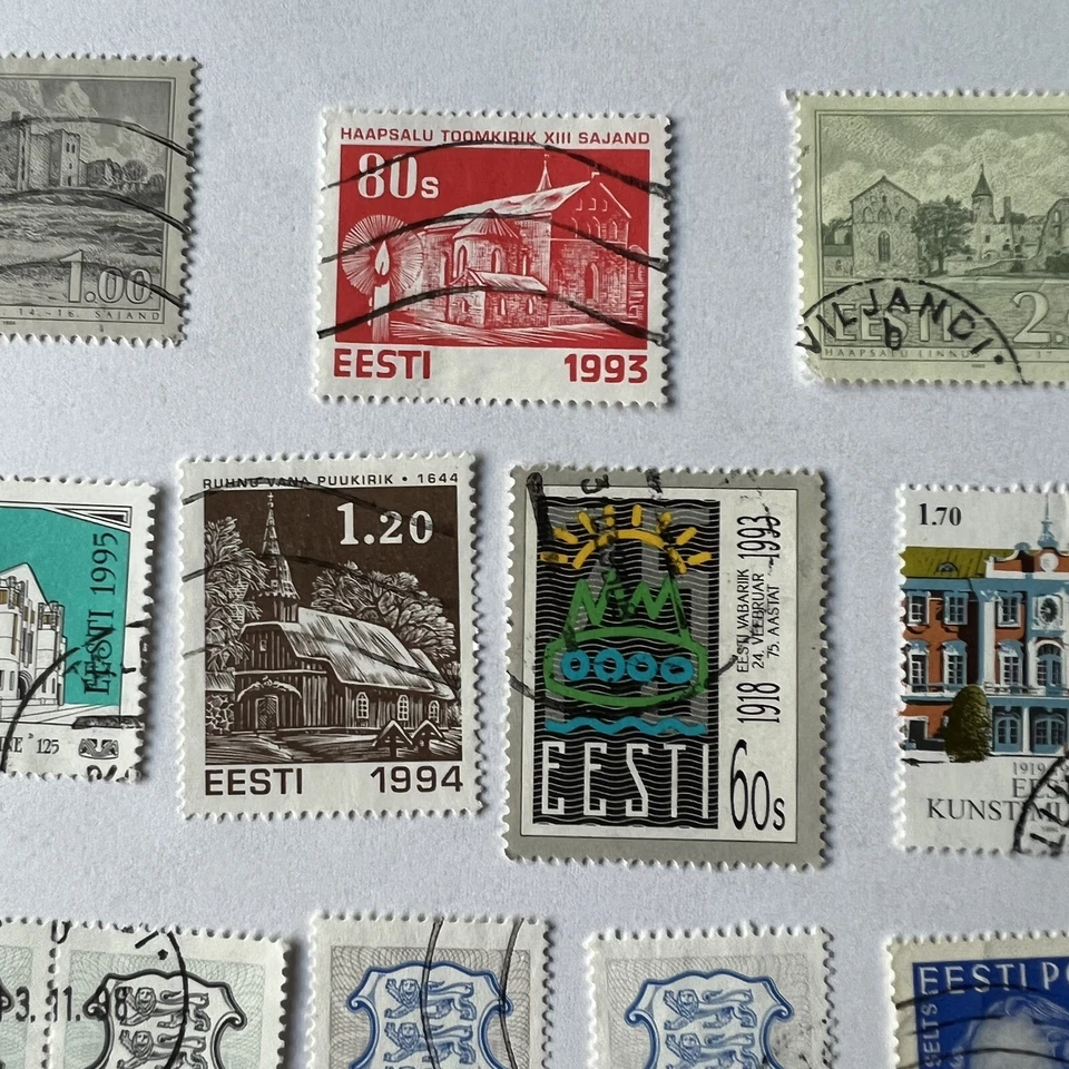 ЛОТ СОВРЕМЕННЫХ МАРОК ЭСТОНИЯ ЩИТЫ, АРХИТЕКТУРА И МНОГОЕ ДРУГОЕ - Изображение 3 из 4