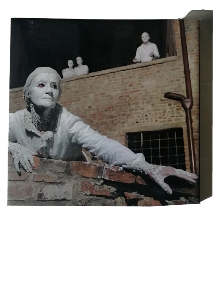 Mercantia 2004 Per le strade di Certaldo - Immagine 2 di 3