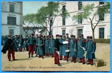 CPA : Infanterie - Départ de permissionnaires