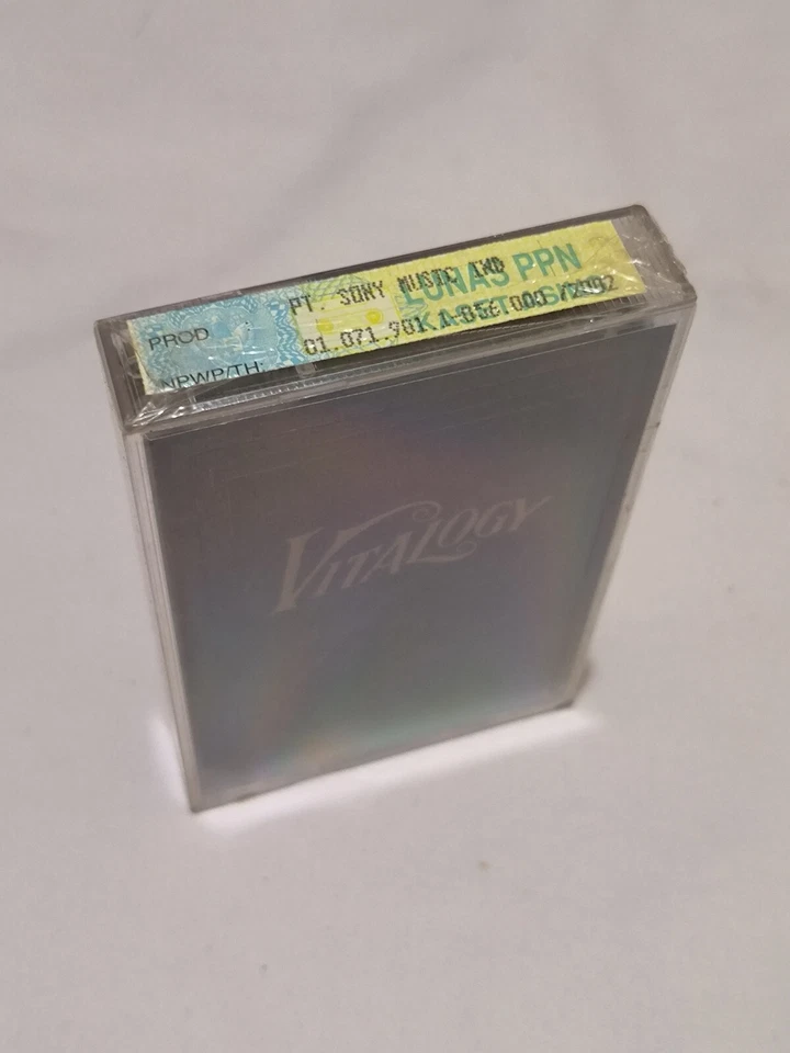 Pearl Jam - Vitalogy 1994 original indonesia tapes BRAND NEW - Image 4 of 4