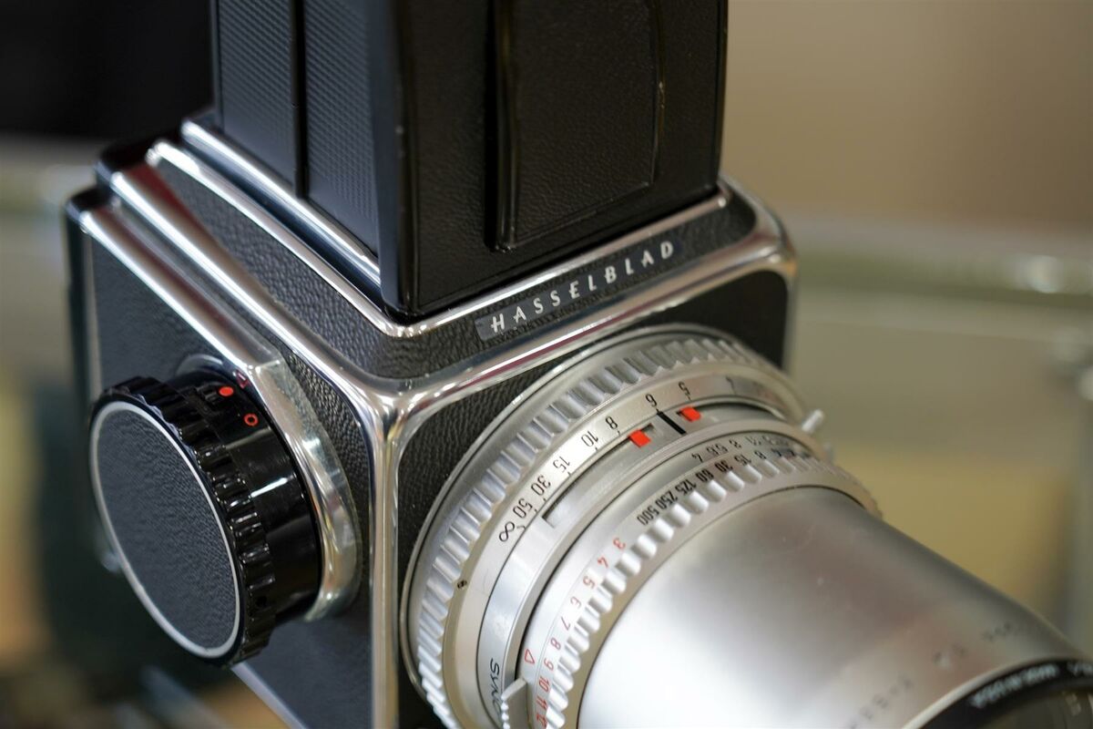 Hasselblad 500C/M Camera with CZ Distagon 50mm Lens Hasselblad 500C/M Camera with CZ Distagon 50mm Lens
