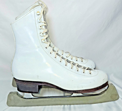 Riedell Red Wing White Leather 192 Ice Skates Sz 7-8 Sheffield Blade w/ Covers