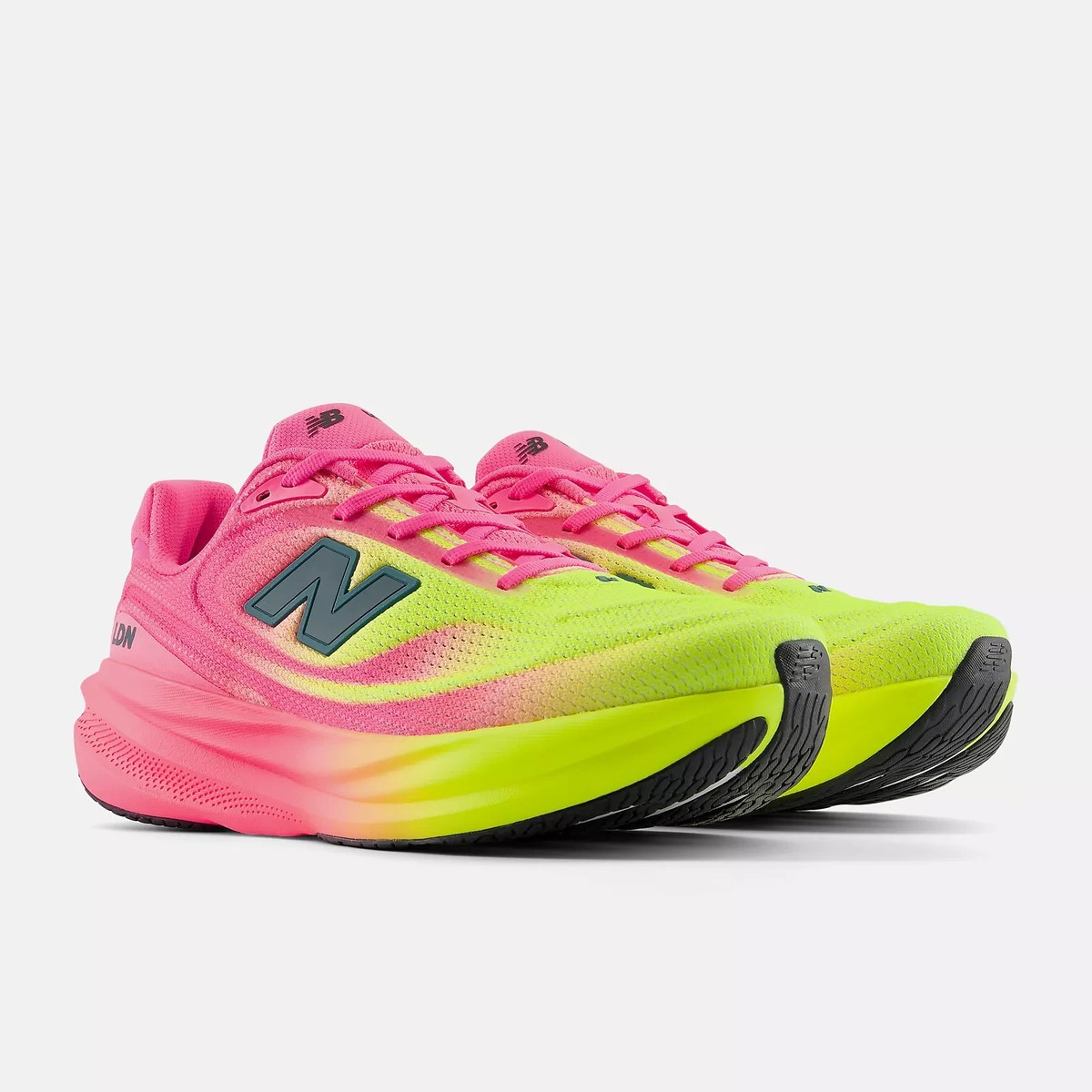 New Balance TCS London Marathon 1080v15 M10802XQ ALKALINE GREEN