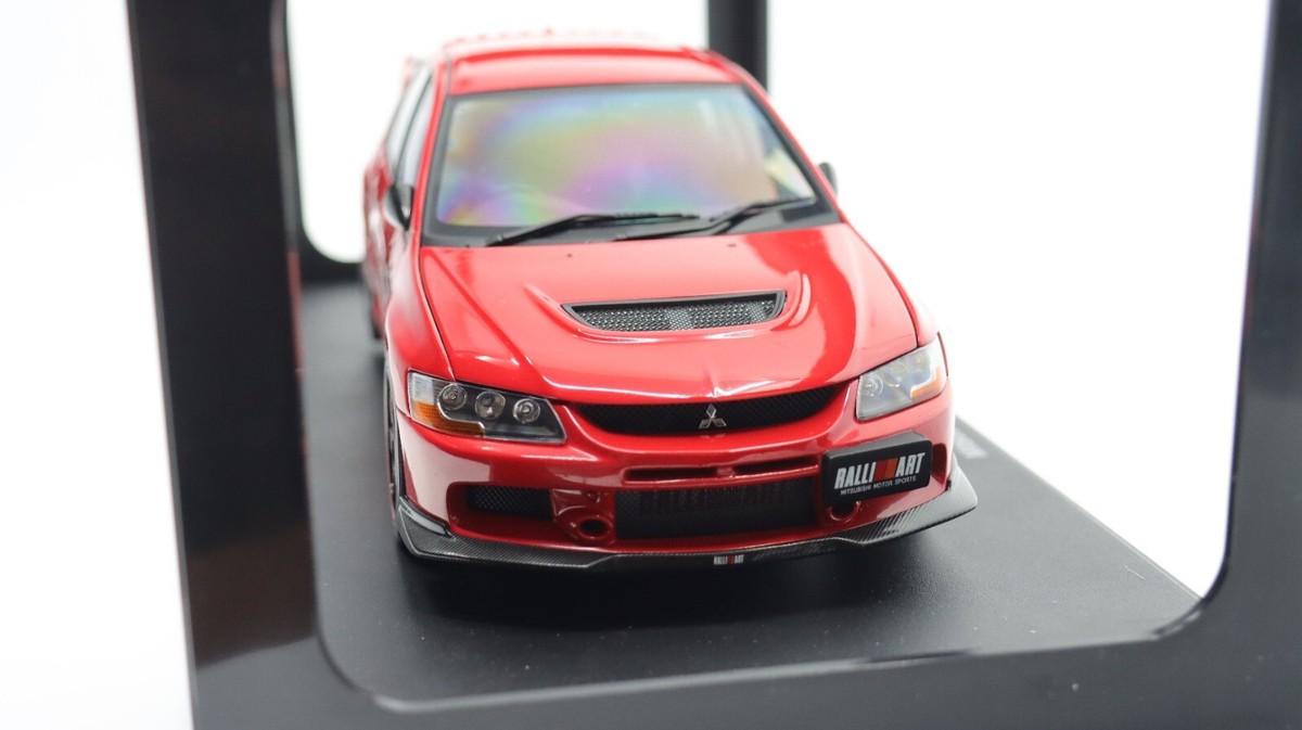 AUTOart 1/18 Mitsubishi Lancer Evolution 9 IX (Ralliart