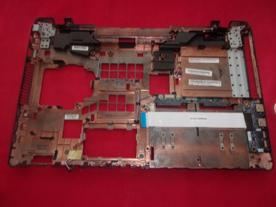 Plasturgie bottom case pour ASUS A555 K555 R511