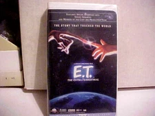 E.T. The Extra-Terrestrial (VHS 1996/1982 Clamshell) MCA/UNIVERSAL G5