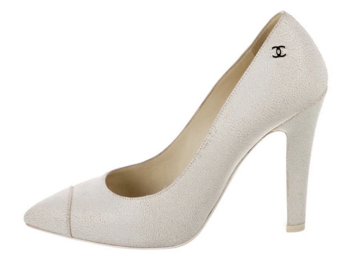 Chanel White Crackled Leather Heels Size 39/UK6