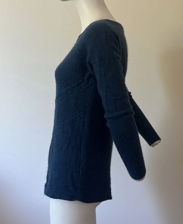 Suéter asimétrico Forte Cashmere para mujer azul marino profundo talla S Foto 4 de 4