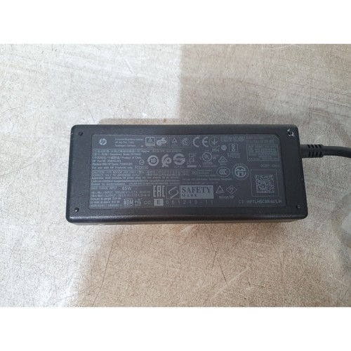 HP PPP009D Netzteil AC Adapter schwarz 18,5 Volt 3,5 A für Pavilion Laptops
