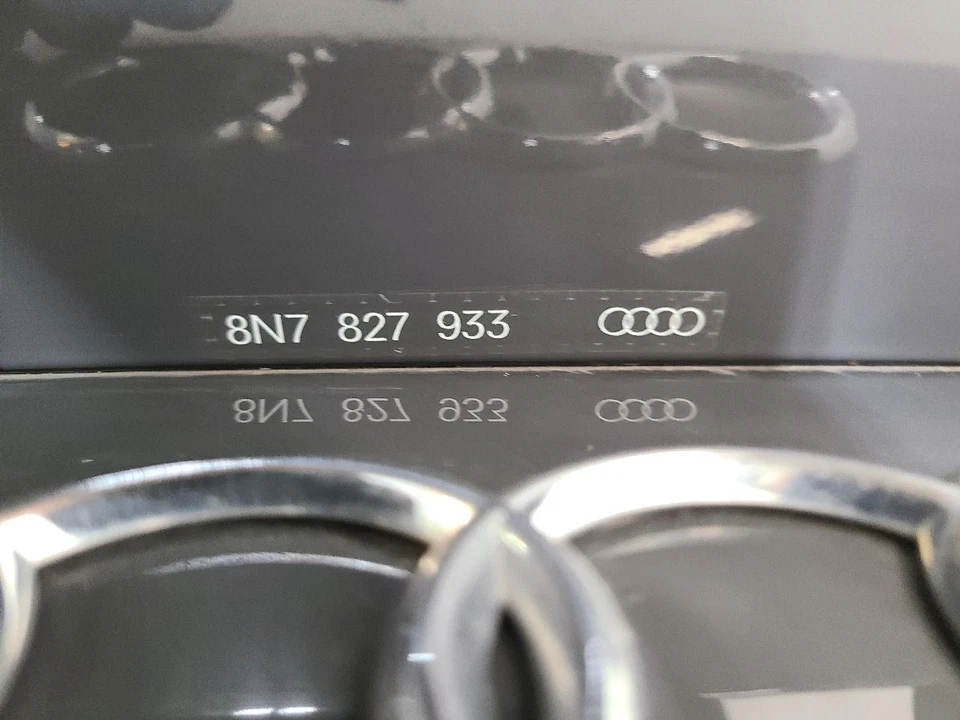 00-06 AUDI TT Trunk Hatch Tailgate Convertible With Spoiler Gray 8N7827023D  Foto 4 de 4