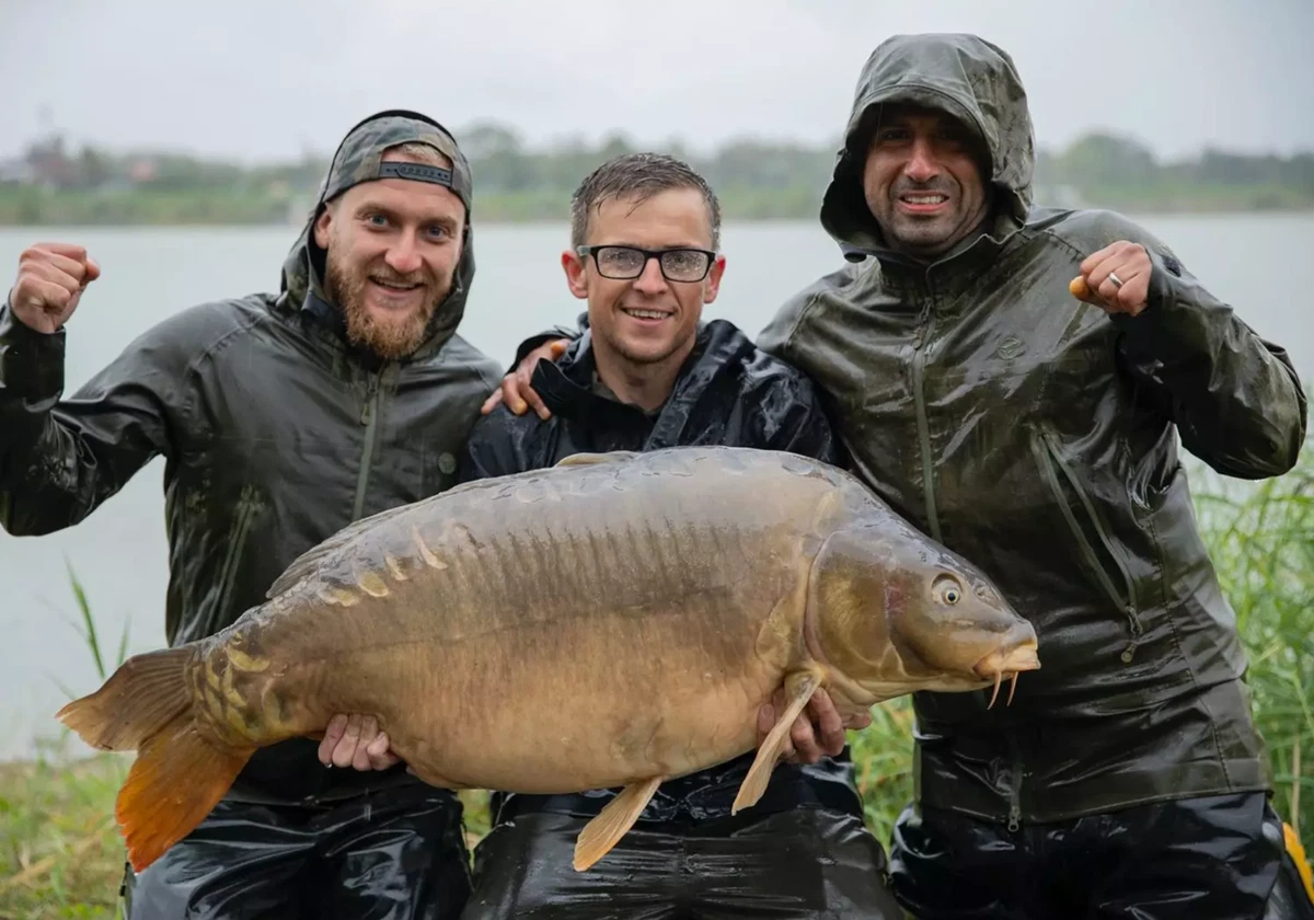 Fishing 2025 suits ebay