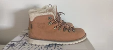 Danner Boots Women's 10 Mountain Pass Shearling Sierra