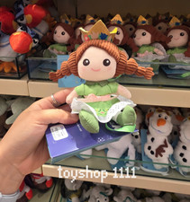 2026 authentic Hong Kong Disney frozen Anna Shoulder magnetic pal plush toy