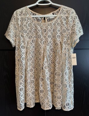 Anthropologie Akemi + Kin Metallic Lace Lyra Blouse Large Short Sleeves Sheer