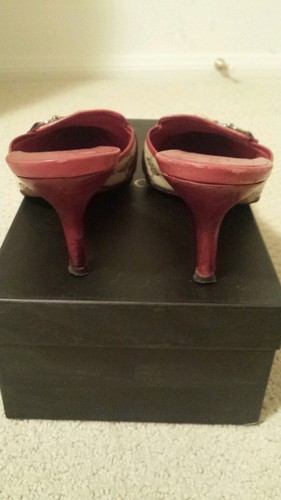 GUCCI MONOGRAM CANVAS HORSEBIT RASBERRY PIPING MULE HEELS - Sz 6.5, Auth, Preown - Picture 13 of 14