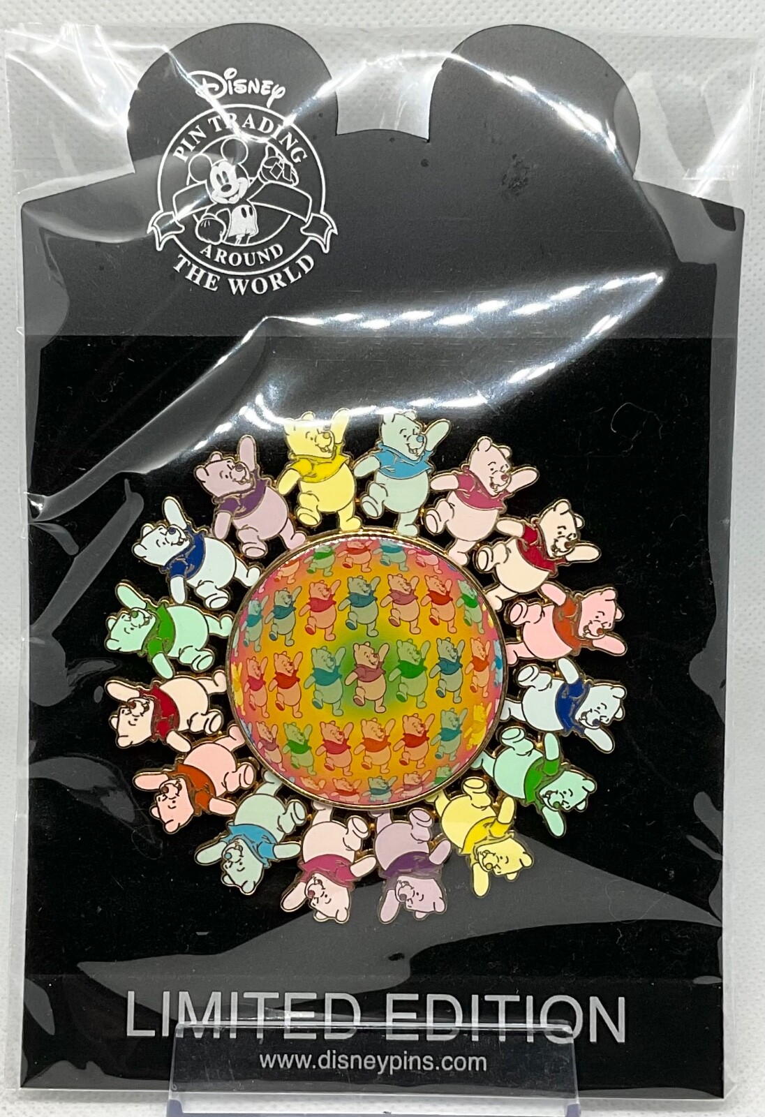 Disney Shopping 2005 Winnie the Pooh Spinner LE 750 Pin