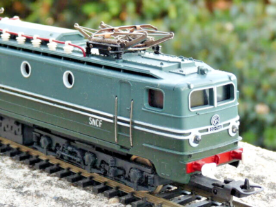 LIMA HO LOCOMOTIVE électrique CC 7140 verte SNCF