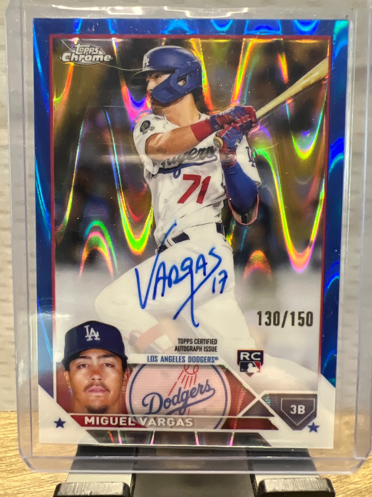 2023 topps chrome blue raywave miguel vargas /150 auto