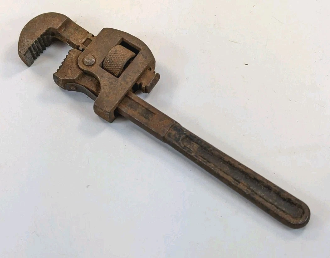 工芸品 VINTAGE 36 Inch PIPE WRENCH NAKANIPPON URREA 12 in. Long Heavy Duty Iron Pipe Wrench 812HD - The Home Depot
