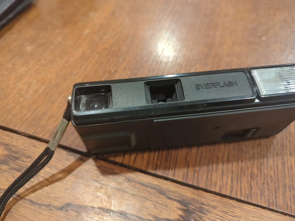 Keystone Everflash 106 110 Film Camera -NOT TESTED A-04 - Image 3 of 4