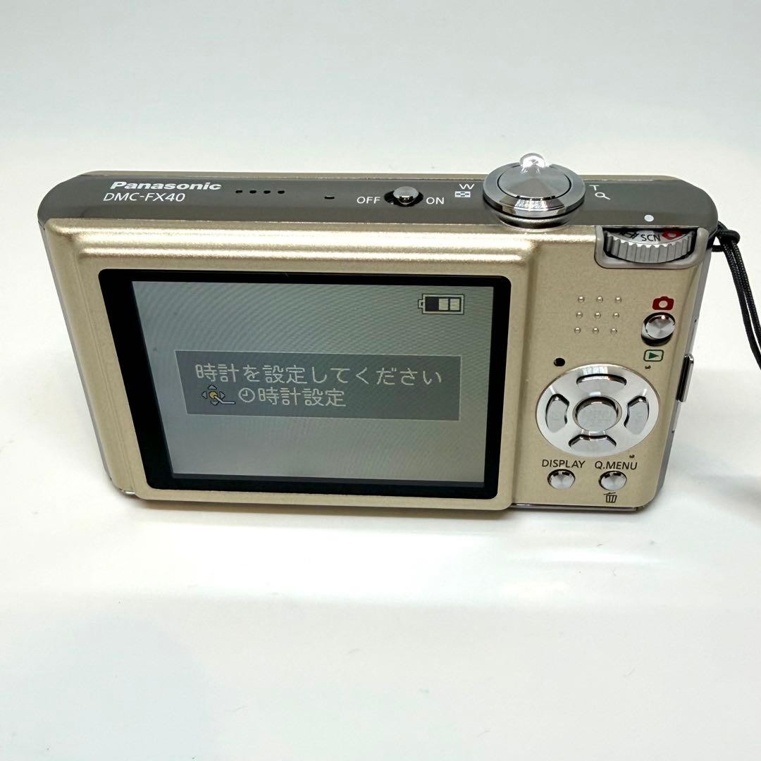 Panasonic LUMIX DMC-FX40 Gold Compact Digital Camera with Leica