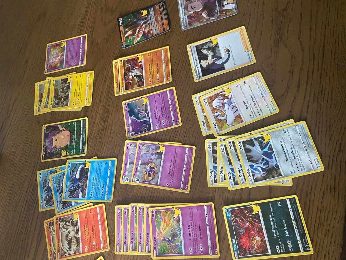 Pokémon Celebrations Trading Cards TCG ○ 25th Anniversary