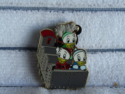 Legend of the Forbidden Mountain Everest Pin LE 1000 Disney Huey Dewey Louie 