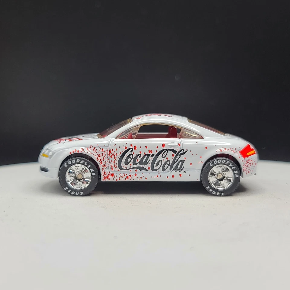 Matchbox Audi TT (1999 MBX Premiere - Coca-Cola 50 aniversario) Foto 4 de 4