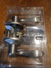 Kwikset 300BL Bed and Bath Privacy Lockset Door Lever - Satin Nickel