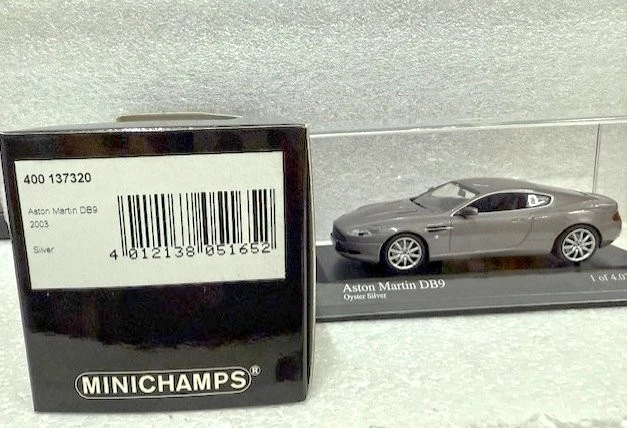 Minichamps Aston Martin DB9 2003 Oyster Silver diecast 1:43 scale model car - Image 4 of 4