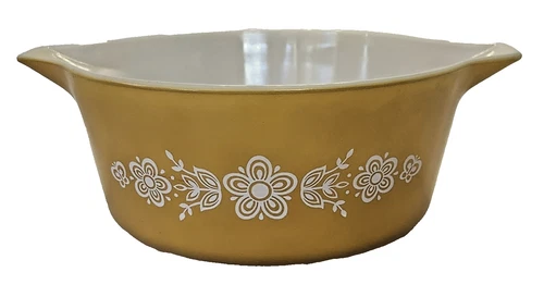 Vintage Pyrex 475-B Butterfly Gold Round Casserole Dish 2 1/2 qt No Lid