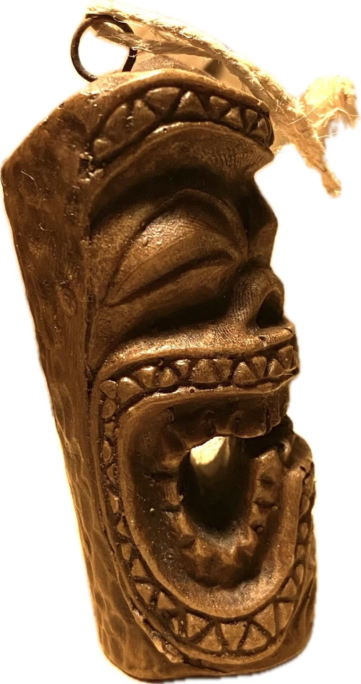 Collar de resina GECKO Tiki colgante hecho a mano de 2,5" de alto 2006 vintage Foto 3 de 4