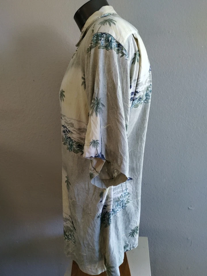 Camisa Para Hombre Tommy Bahama Marfil Multicolor Playa Floral Seda Manga Corta L COMO NUEVA Foto 2 de 4