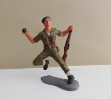 Vintage 1963 Louis Marx Co W.W. II Canadian Figure 5-1/2"