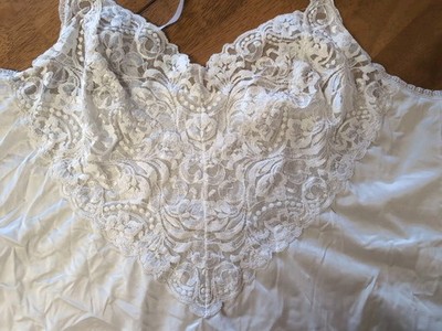 Vintage Women's Lingerie Camisole Slip Top: Size 42/48. Style 17