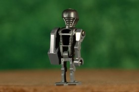 Lego Star Wars 2-1B Medical Droid Minifigure