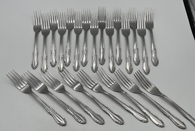 Oneida Custom Stainless Flatware PLANTATION Dinner Forks Lot of 23 Size 7.4''