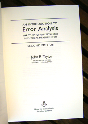 洋書 An Introduction to Error Analysis An Introduction to Error Analysis: The Study of