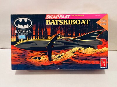 AMT ERTL Batman Returns Batskiboat 1:25 Plastic Model Kit (1992) SnapFast #6615