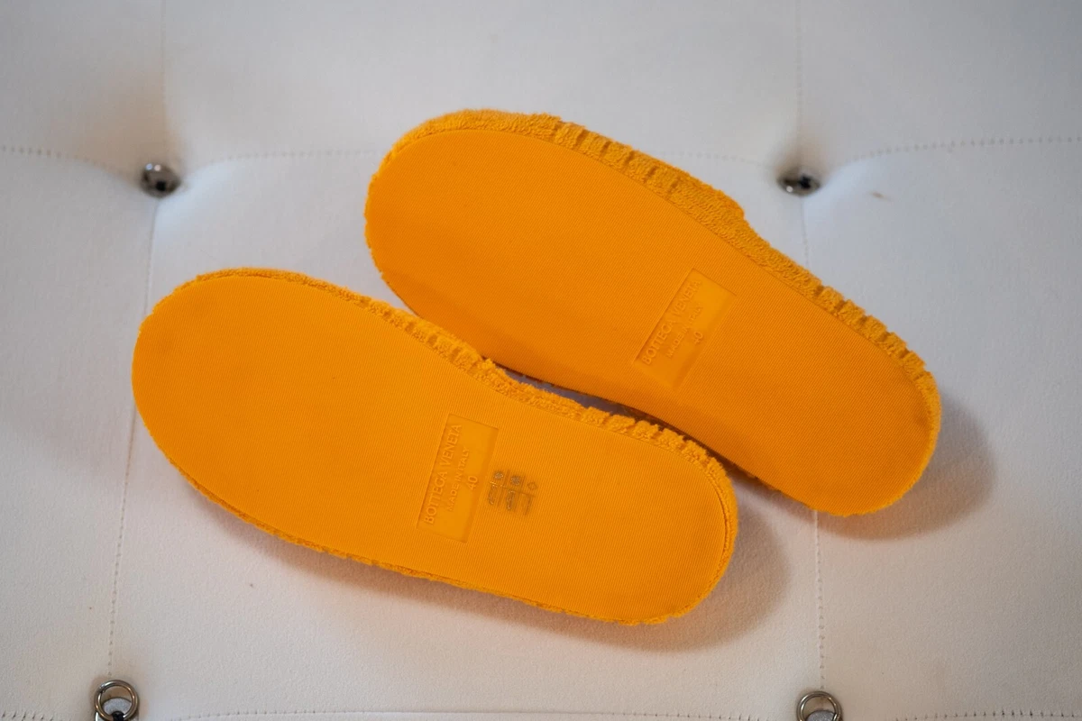 new Bottega Veneta terry cloth orange slides size 40