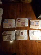 Lot of 6 Vintage yarn kits Cross Stitch sewing craft Creative Circle 1988/1989